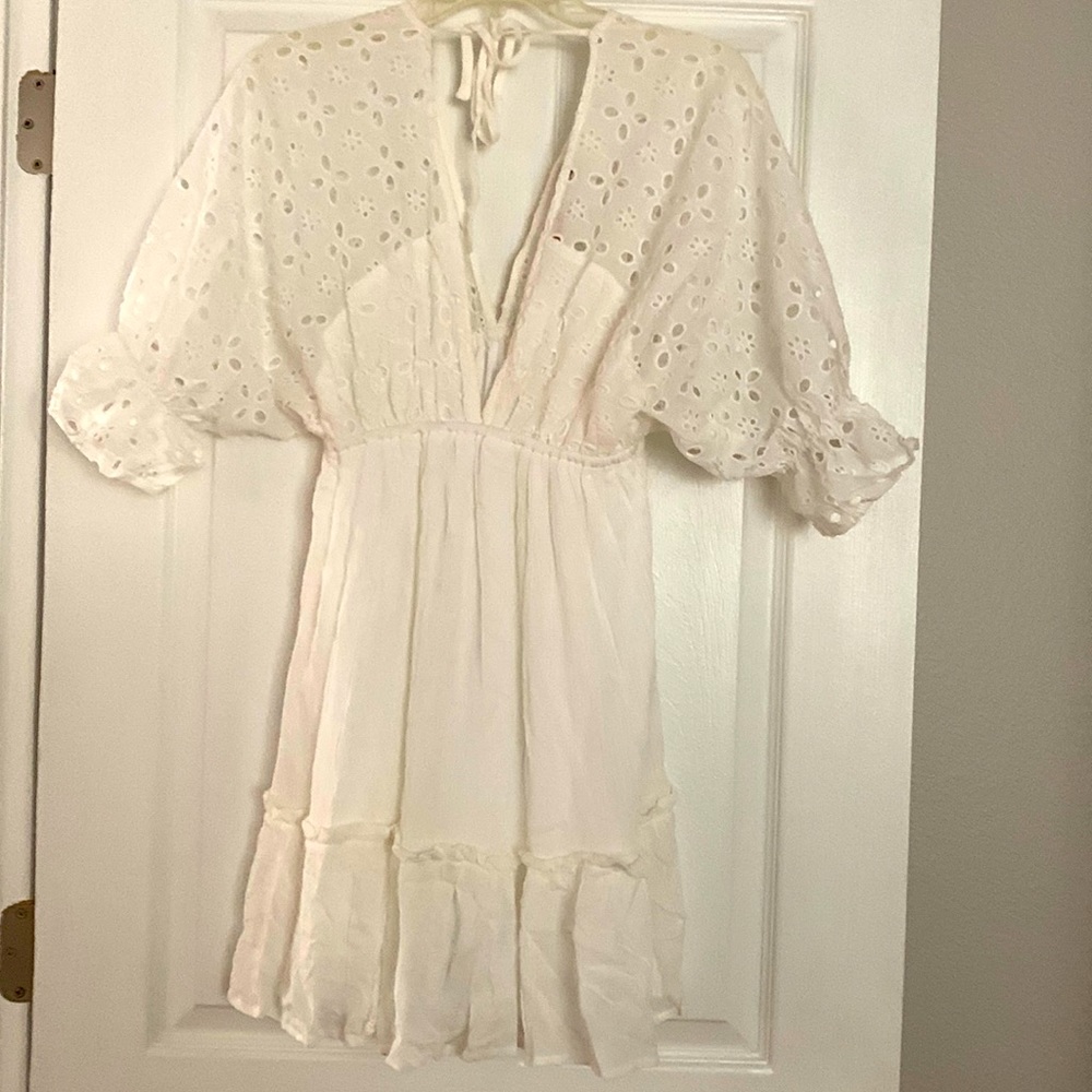 New with Tags Sweet white eyelet dress